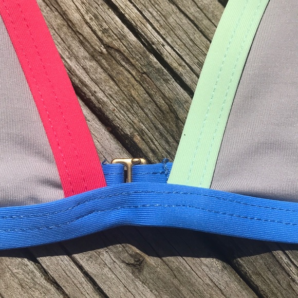 Tavik Sand Colorblock Jett Triangle Bikini Top - Picture 4 of 12